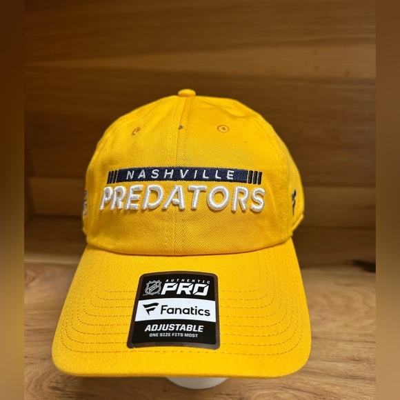 Nashville Predators Fanatics Authentic Pro Rink
Adjustable Hat/Cap- Gold NWT - Picture 4 of 9